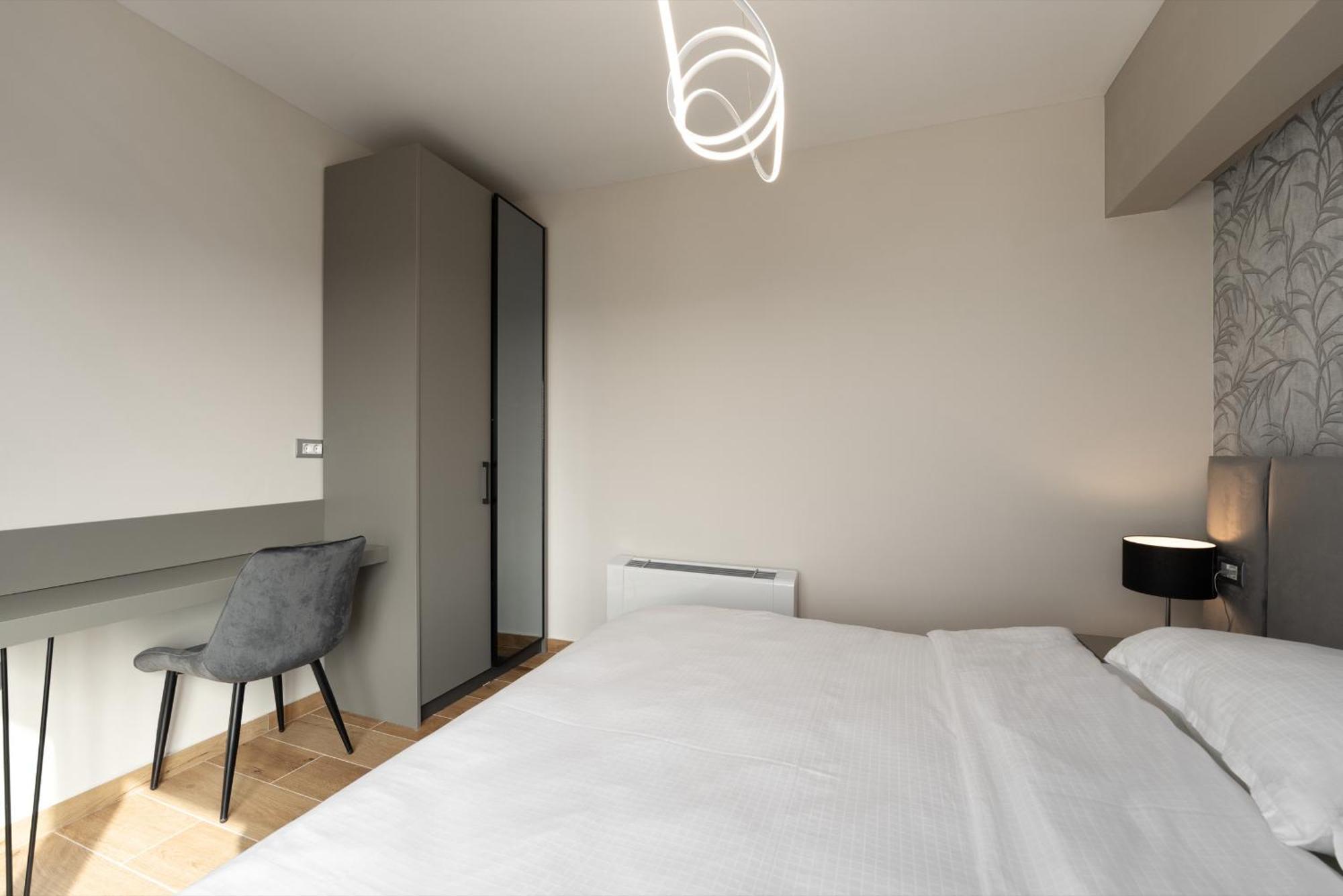 Larum Apartmens Vrsar Eksteriør bilde