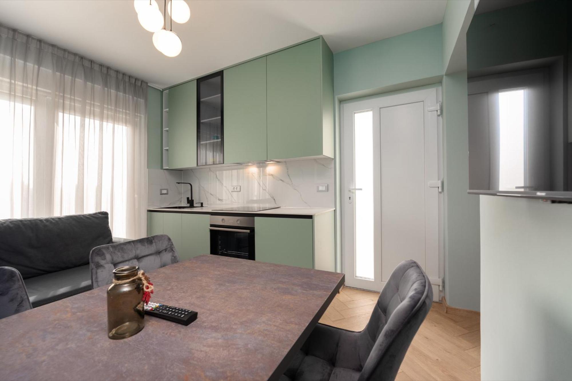 Larum Apartmens Vrsar Eksteriør bilde